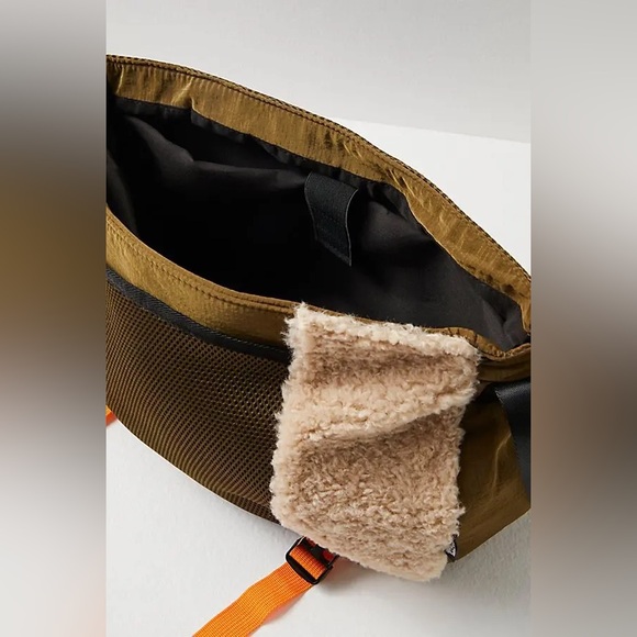 NWT FP Movement Playoff Sherpa Messenger ~Olive Mix~